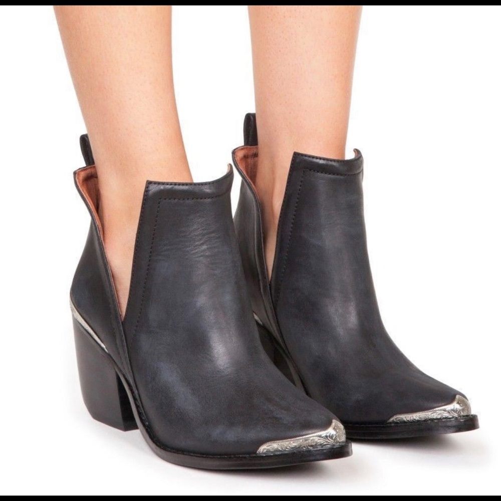 Jeffrey Campbell “Cromwell” booties